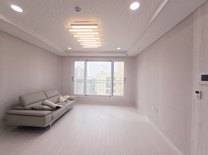 /user/y/yonghyeon/editor/2503/3359e7beb520f97089994f7fa555915d_1743078292_4065.jpg 이미지크게보기