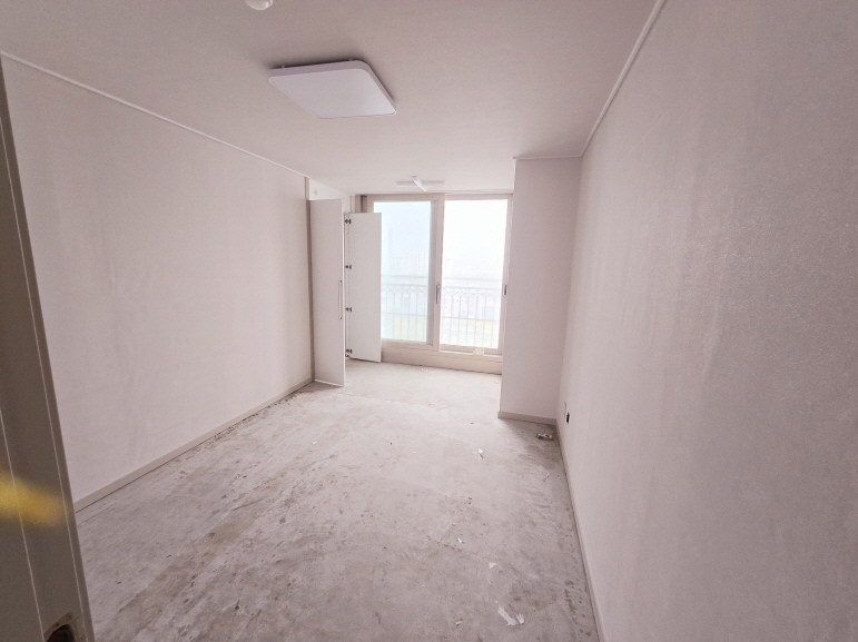 /user/y/yonghyeon/editor/2504/fa287a75d02c8c4e09631ed10d248d2c_1744288350_7095.jpg 이미지크게보기